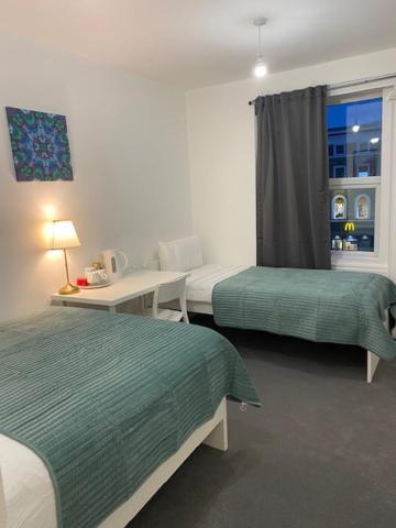 Lord Merit Guest Rooms In King'S Cross St Pancras Londres Exterior foto
